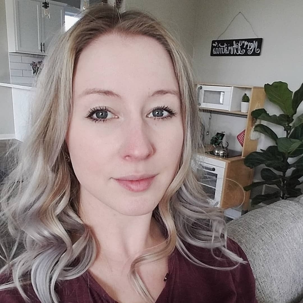 Meet your Posher, Ashley